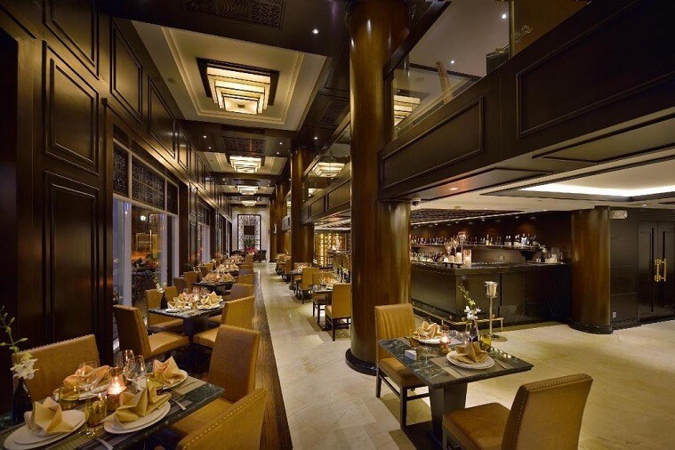 Khách sạn Paradise Suites Hạ Long